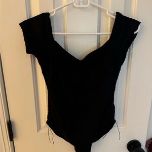 Nikolay cap sleeve Leo size small